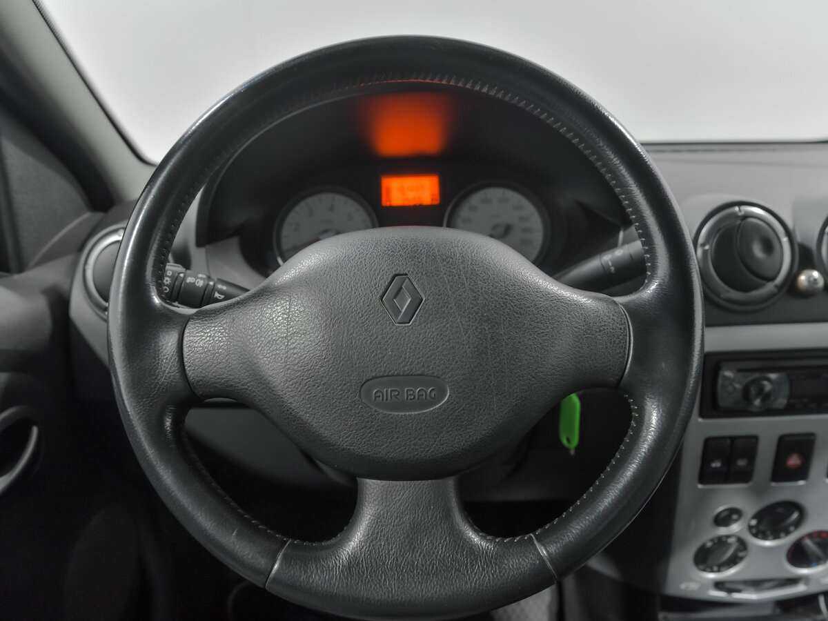 Купить Renault Logan с пробегом. Фото: #7