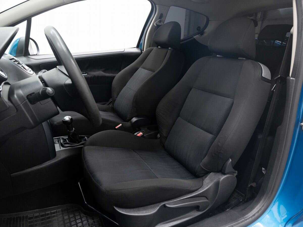 Купить Peugeot 207 с пробегом. Фото: #7