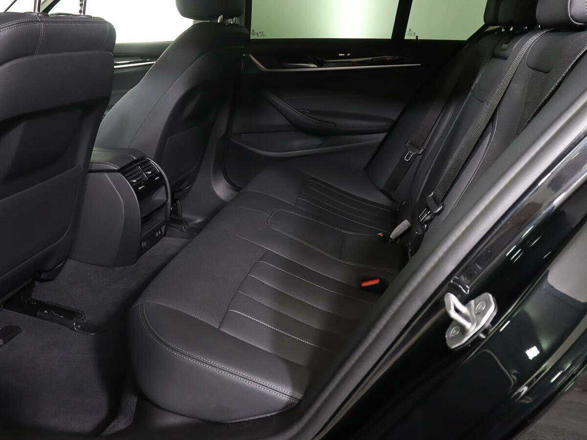 Купить BMW 5 серии с пробегом. Фото: #8