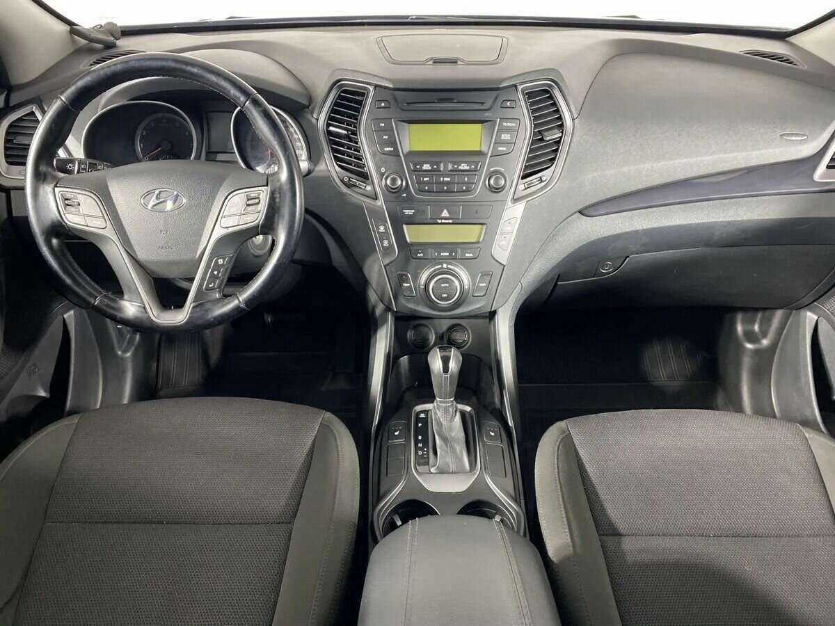 Купить Hyundai Santa Fe с пробегом. Фото: #11