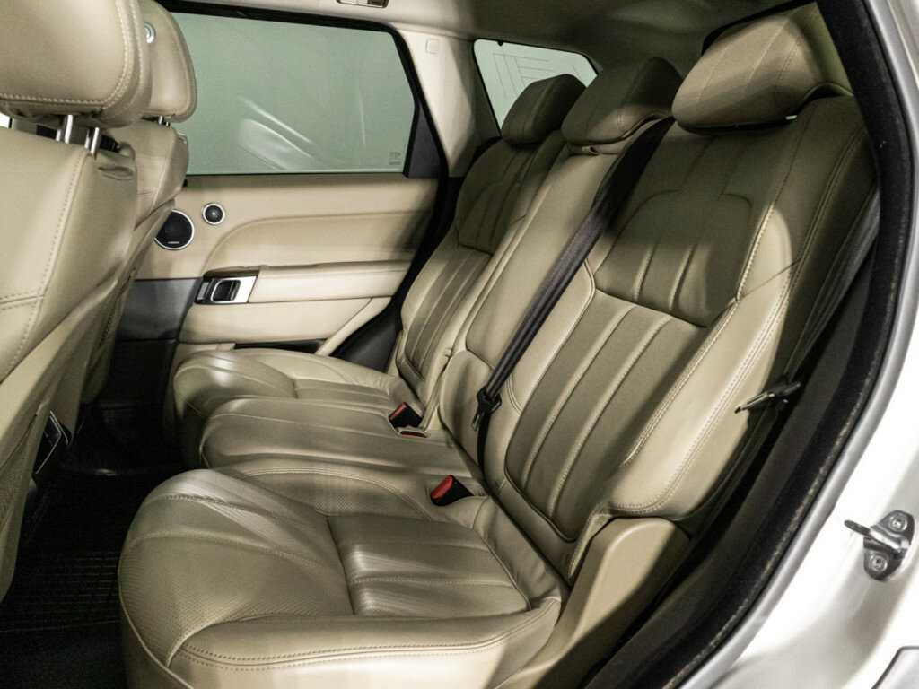 Купить Land Rover Range Rover Sport с пробегом. Фото: #9