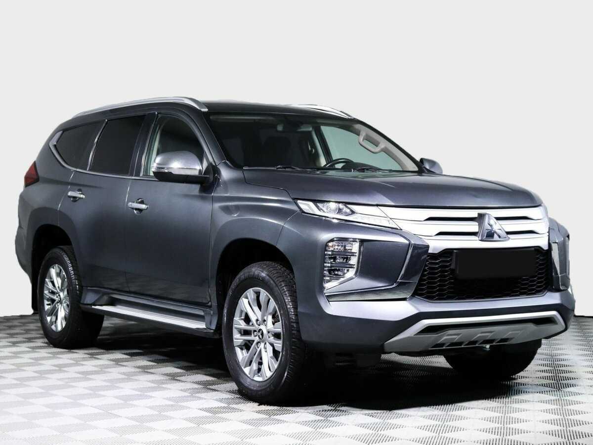 Купить Mitsubishi Pajero Sport с пробегом. Фото: #2