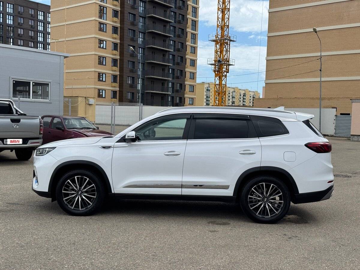 Купить Chery Tiggo 8 Pro с пробегом. Фото: #1