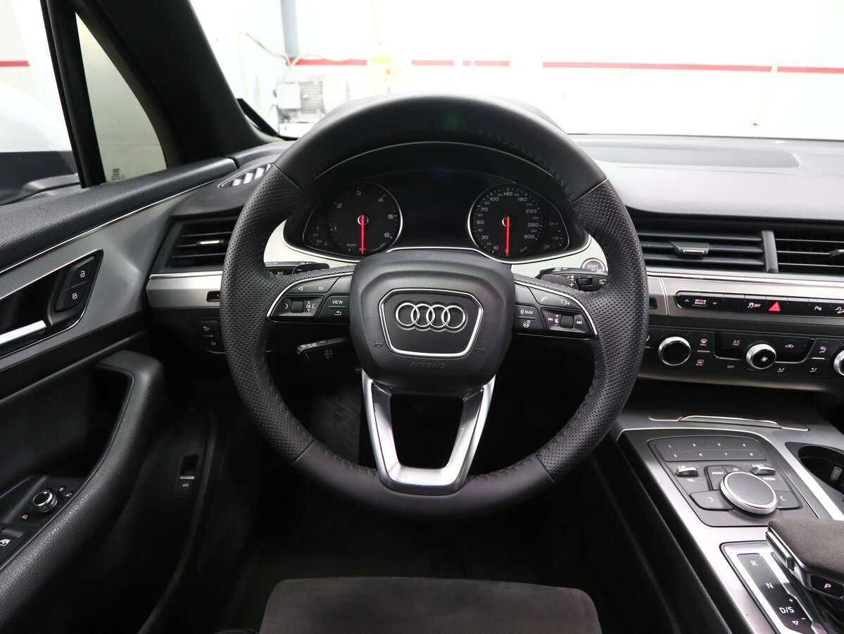 Купить Audi Q7 с пробегом. Фото: #11
