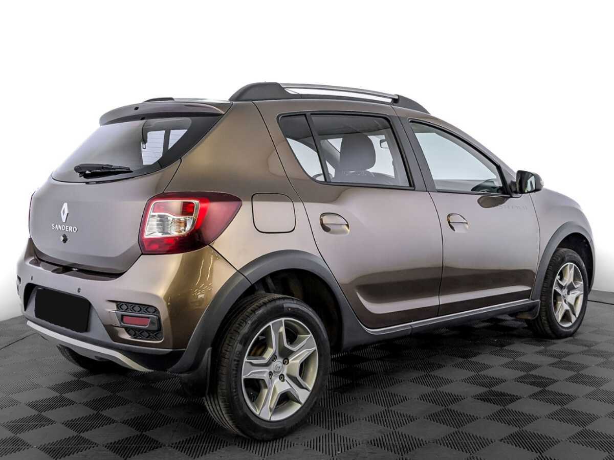 Купить Renault Sandero с пробегом. Фото: #4