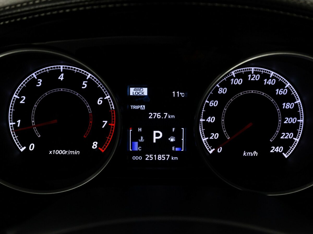 Купить Mitsubishi Outlander с пробегом. Фото: #14