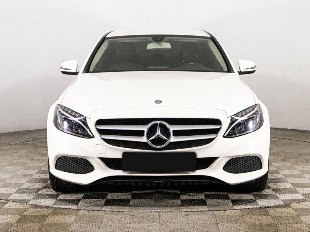 Купить Mercedes-Benz C-Класс с пробегом. Фото: #1