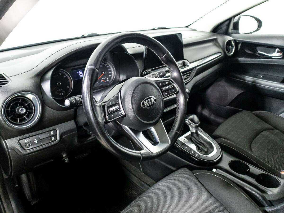 Купить Kia Cerato с пробегом. Фото: #10