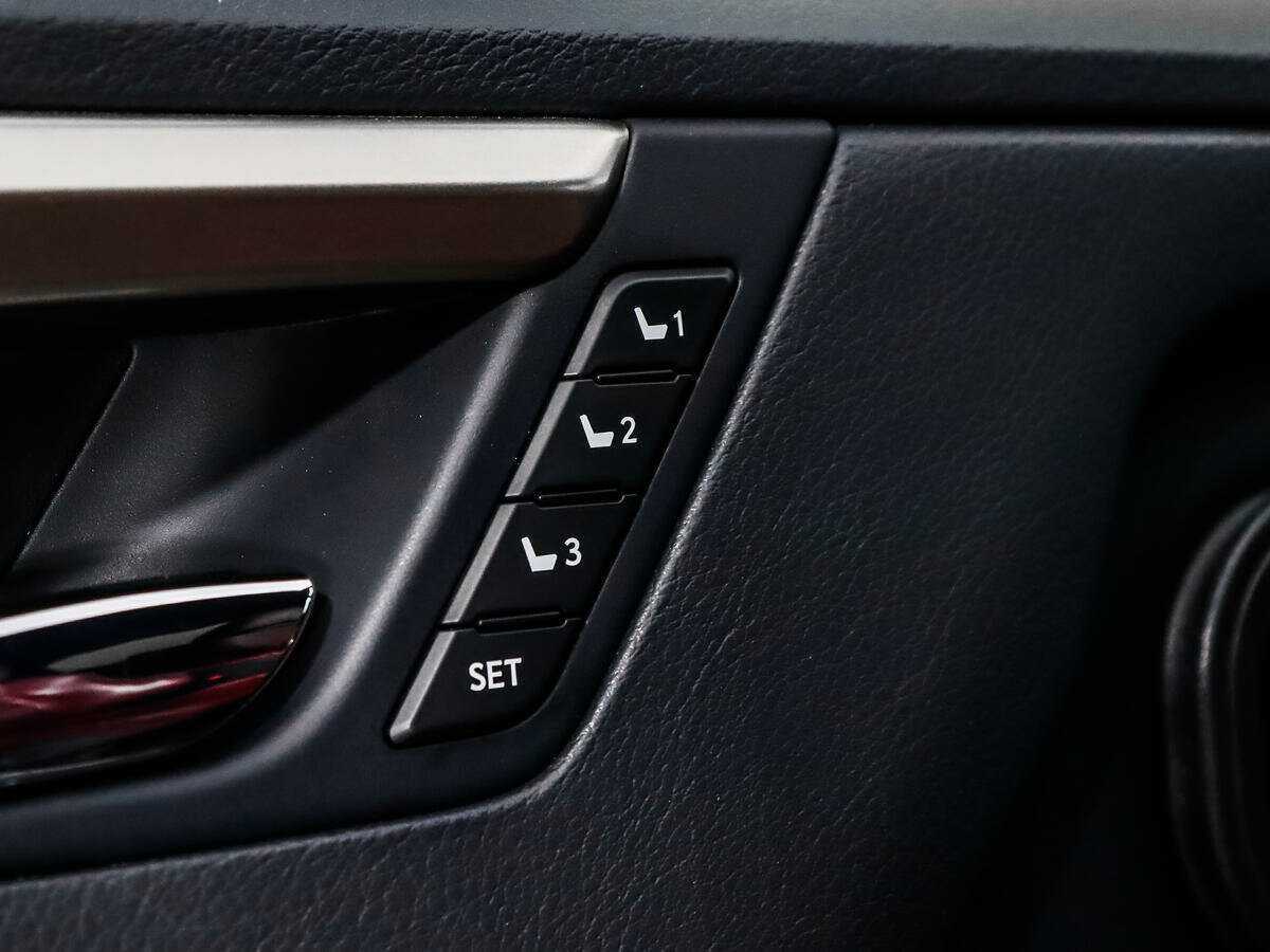 Купить Lexus RX с пробегом. Фото: #9
