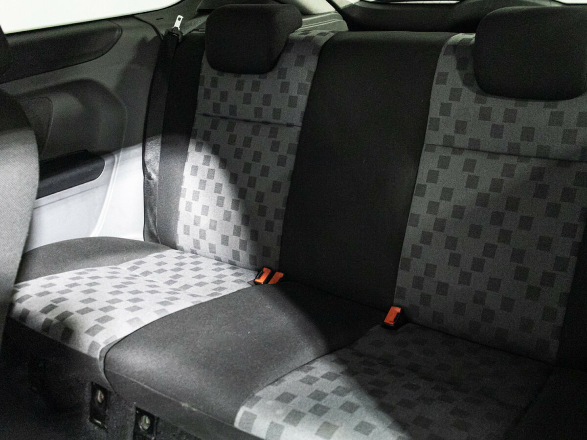 Купить Ford Focus с пробегом. Фото: #9