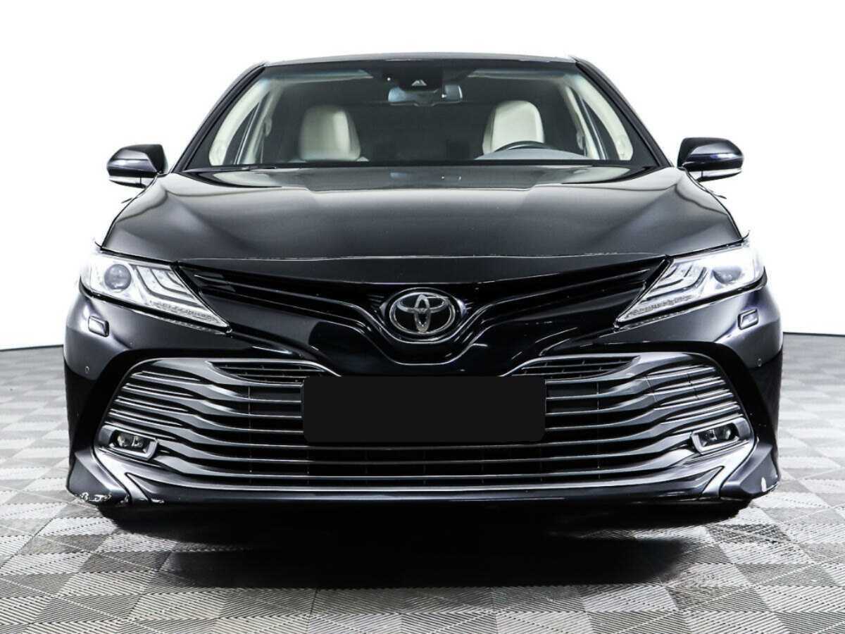Купить Toyota Camry с пробегом. Фото: #1