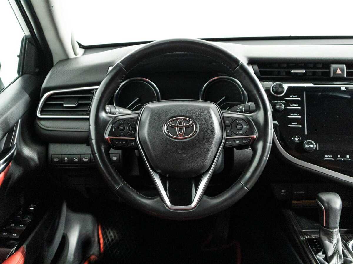 Купить Toyota Camry с пробегом. Фото: #23