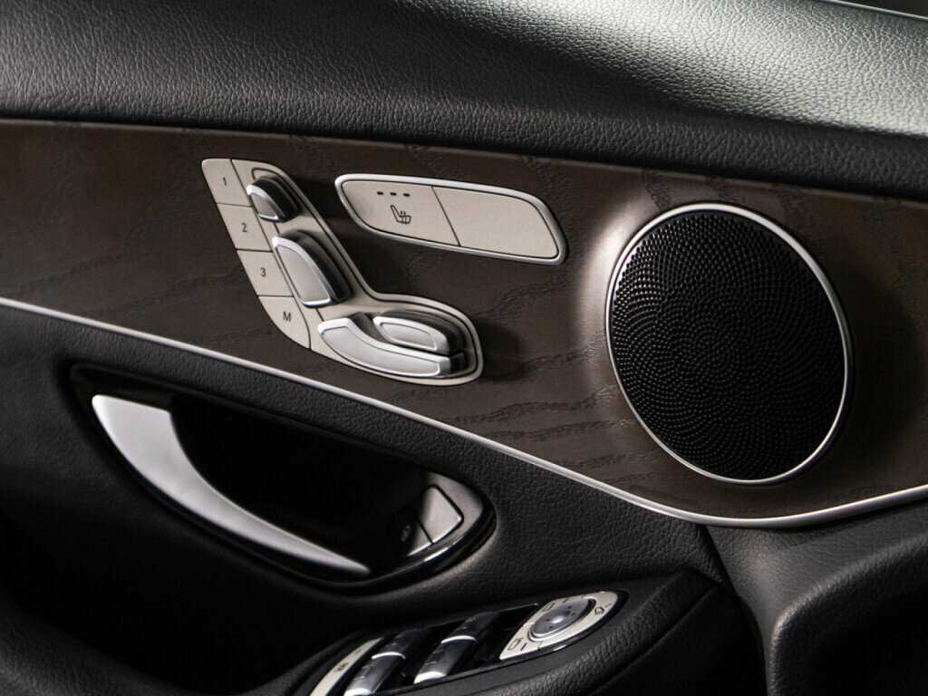 Купить Mercedes-Benz GLC с пробегом. Фото: #21