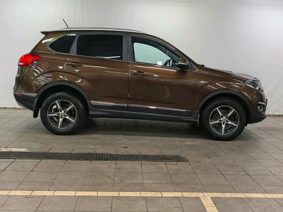 Купить Chery Tiggo 5 с пробегом. Фото: #2