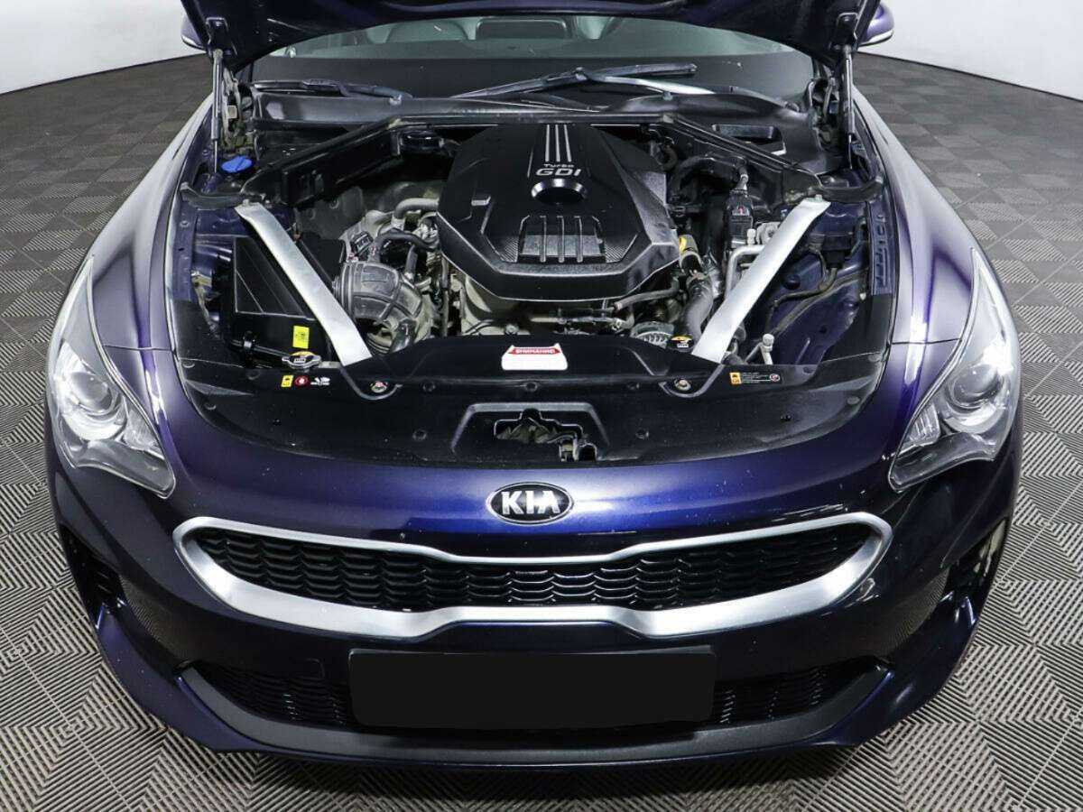Купить Kia Stinger с пробегом. Фото: #8