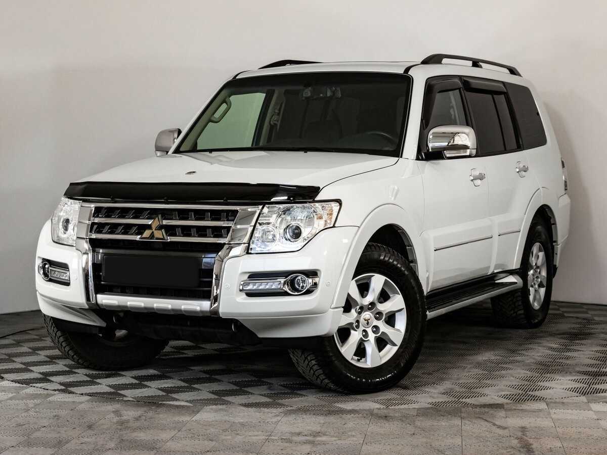 Купить Mitsubishi Pajero с пробегом. Фото: #0