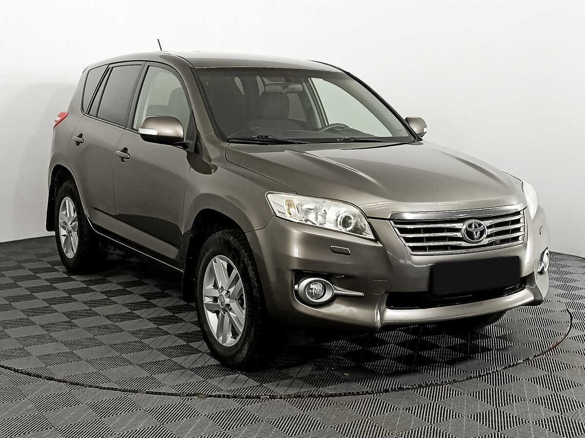 Купить Toyota RAV4 с пробегом. Фото: #2