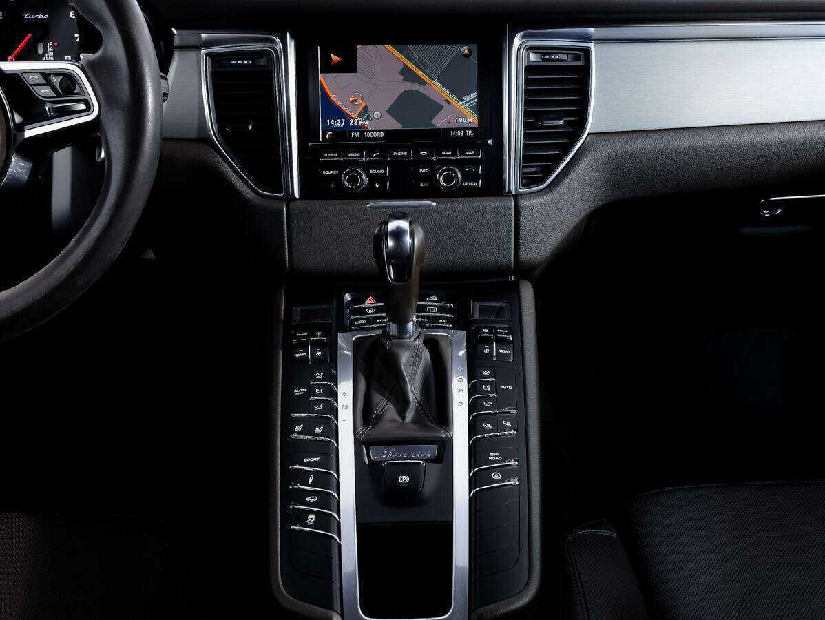 Купить Porsche Macan с пробегом. Фото: #18