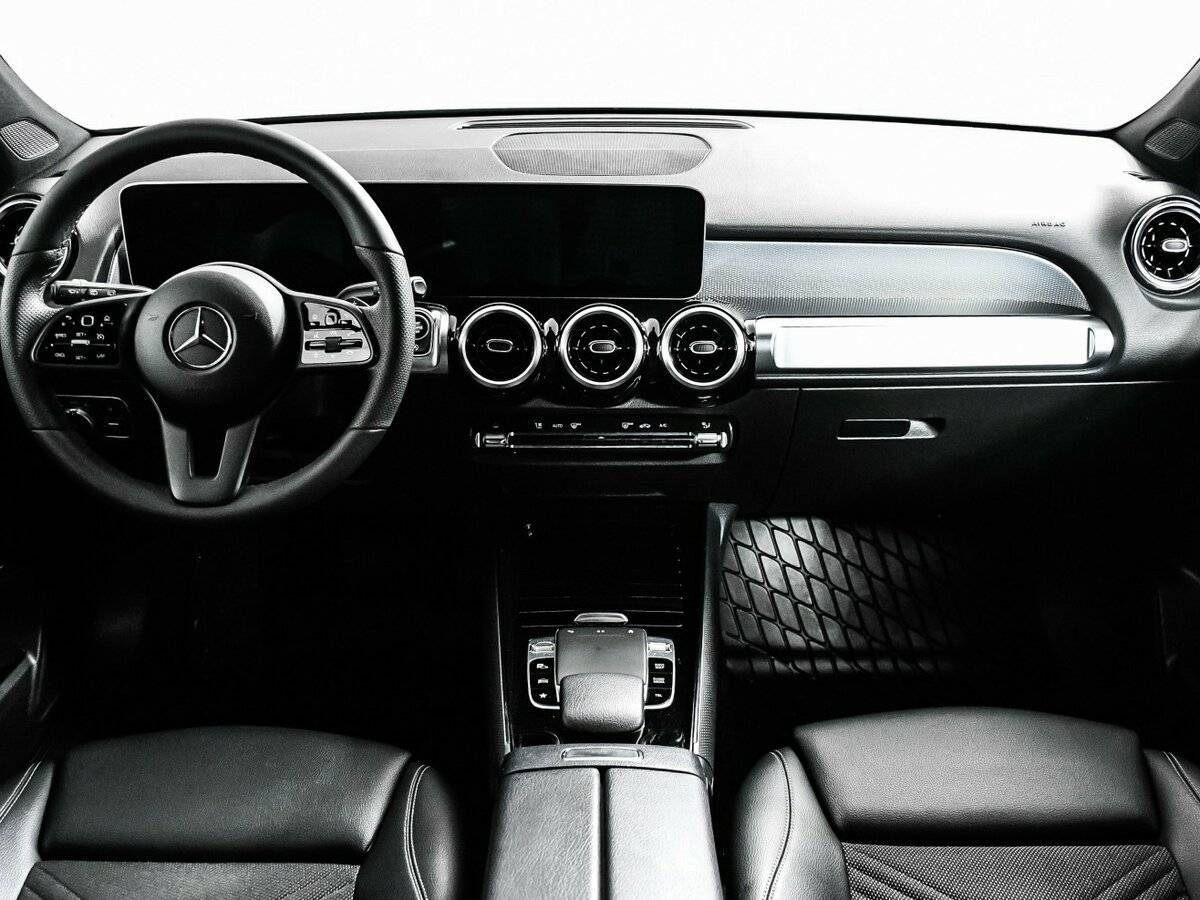 Купить Mercedes-Benz GLB с пробегом. Фото: #10
