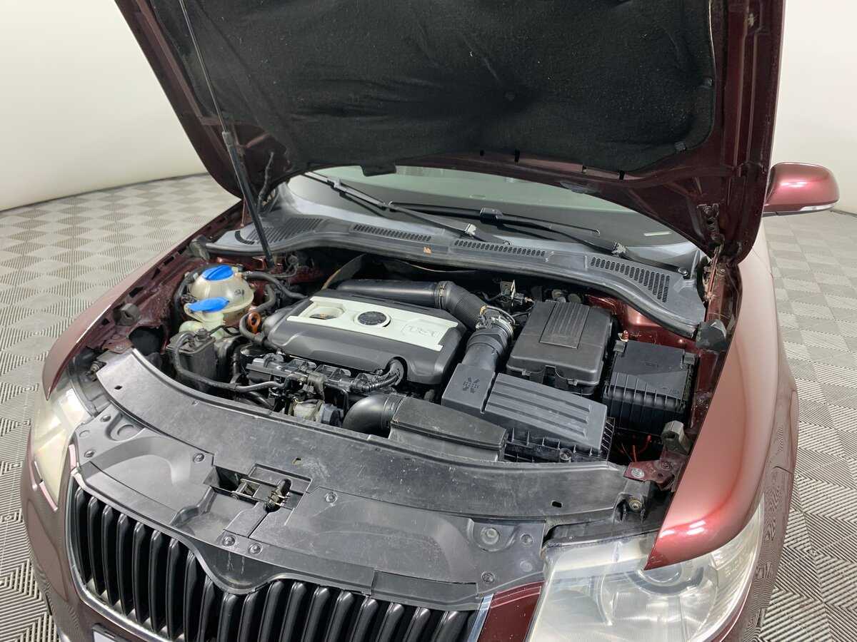 Купить Skoda Superb с пробегом. Фото: #10