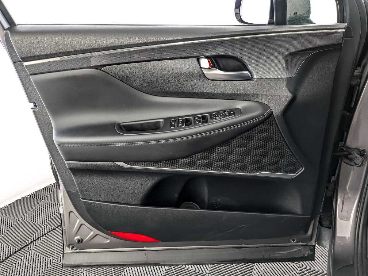 Купить Hyundai Santa Fe с пробегом. Фото: #14
