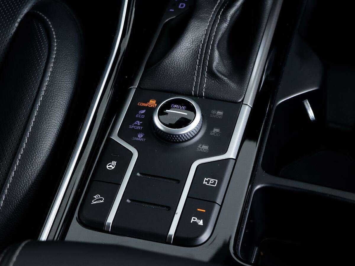 Купить Kia Sorento с пробегом. Фото: #18