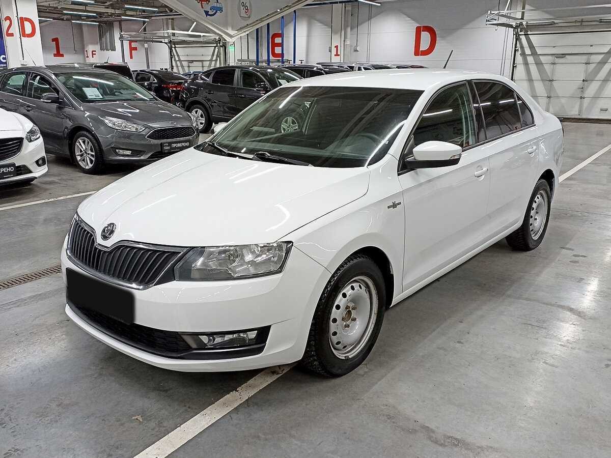 Купить Skoda Rapid с пробегом. Посмотреть фото