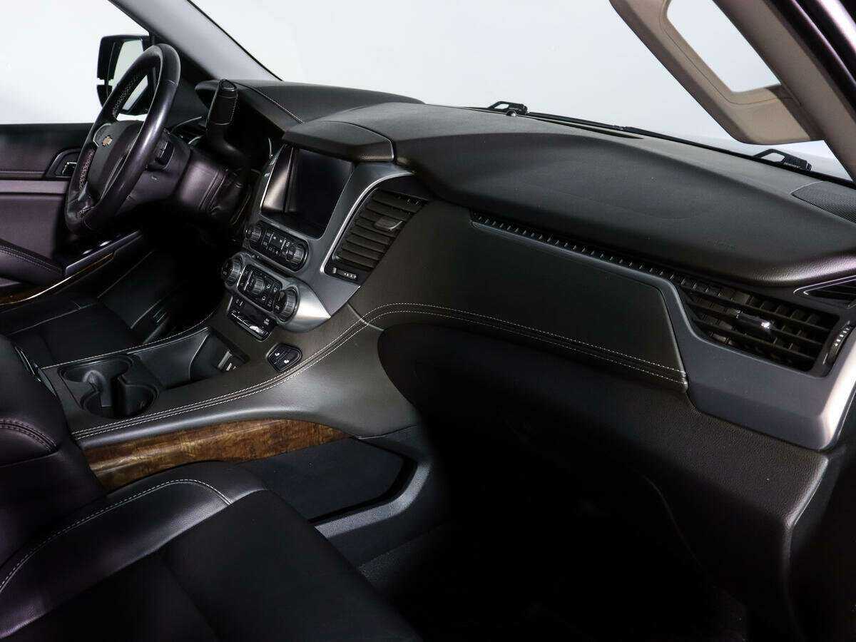 Купить Chevrolet Tahoe с пробегом. Фото: #8
