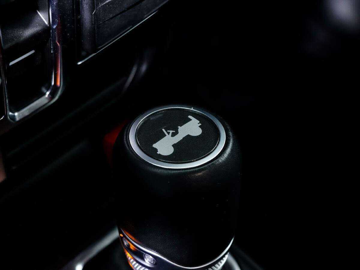 Купить Jeep Wrangler с пробегом. Фото: #17