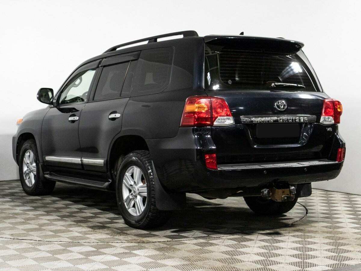 Купить Toyota Land Cruiser с пробегом. Фото: #5