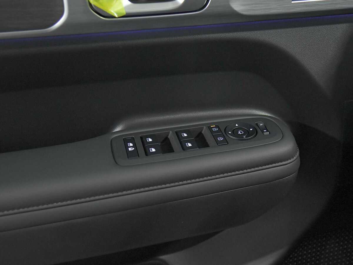 Купить Hyundai Santa Fe с пробегом. Фото: #14