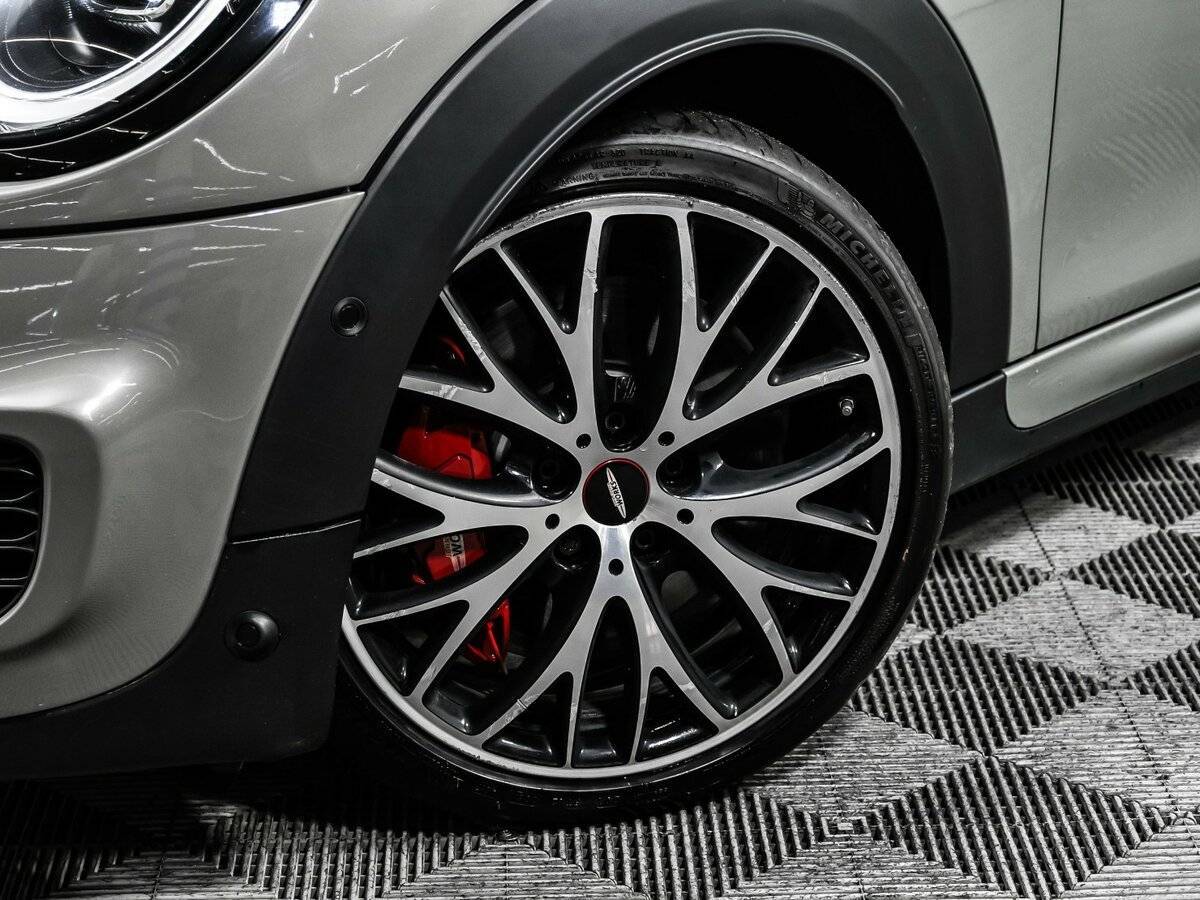 Купить Mini Hatch с пробегом. Фото: #13