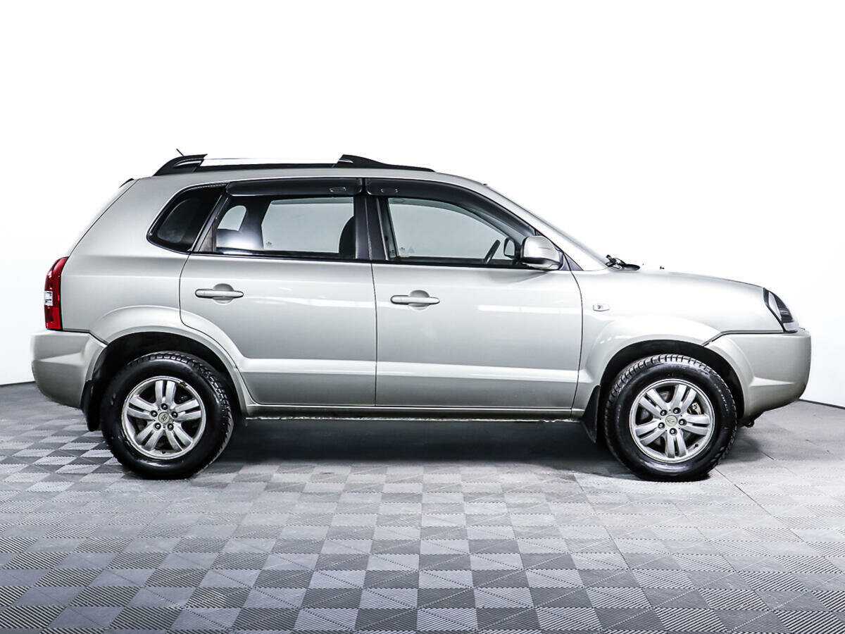 Купить Hyundai Tucson с пробегом. Фото: #3