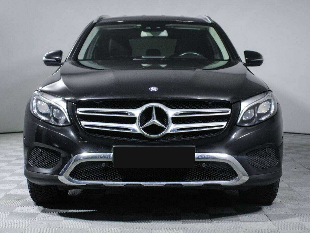 Купить Mercedes-Benz GLC с пробегом. Фото: #1