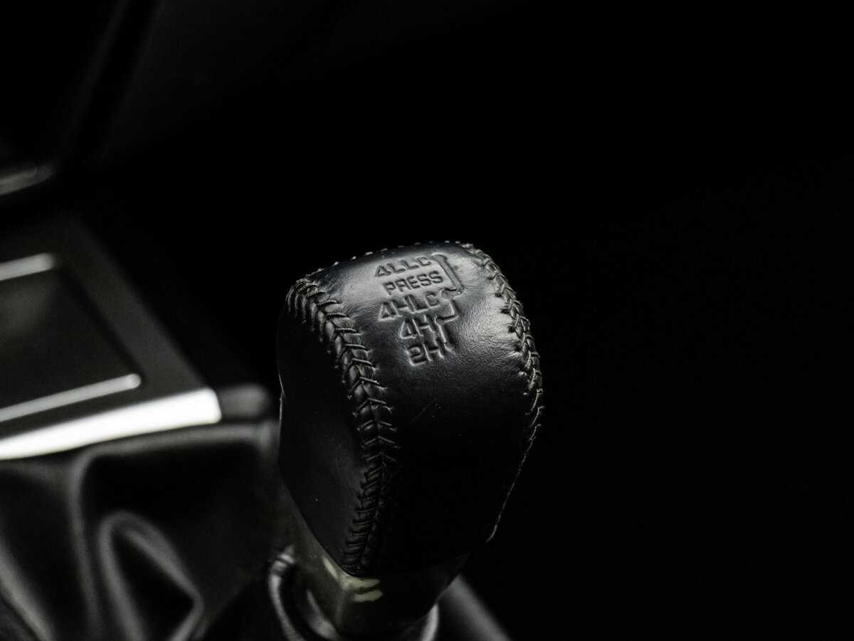 Купить Mitsubishi Pajero Sport с пробегом. Фото: #8