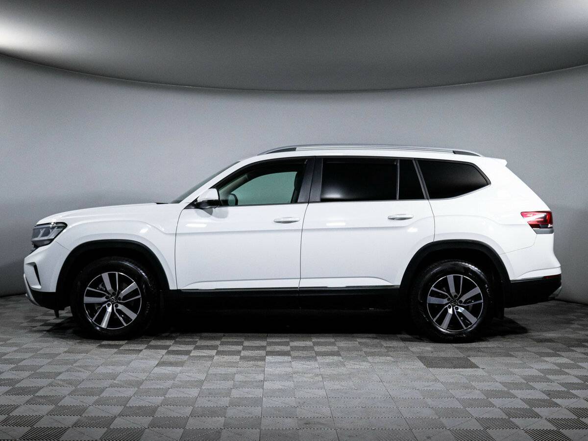 Купить Volkswagen Teramont с пробегом. Фото: #7