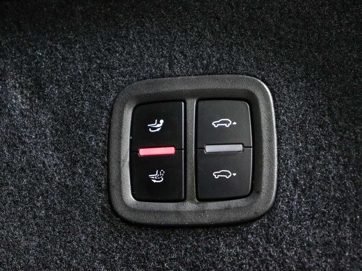 Купить Porsche Cayenne с пробегом. Фото: #18