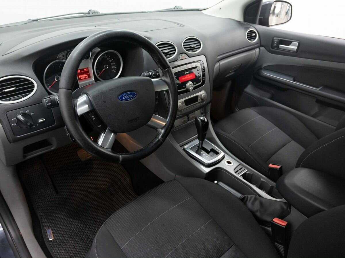 Купить Ford Focus с пробегом. Фото: #7