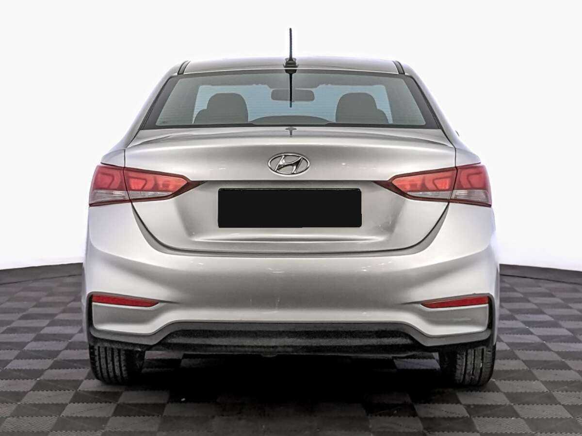 Купить Hyundai Solaris с пробегом. Фото: #5