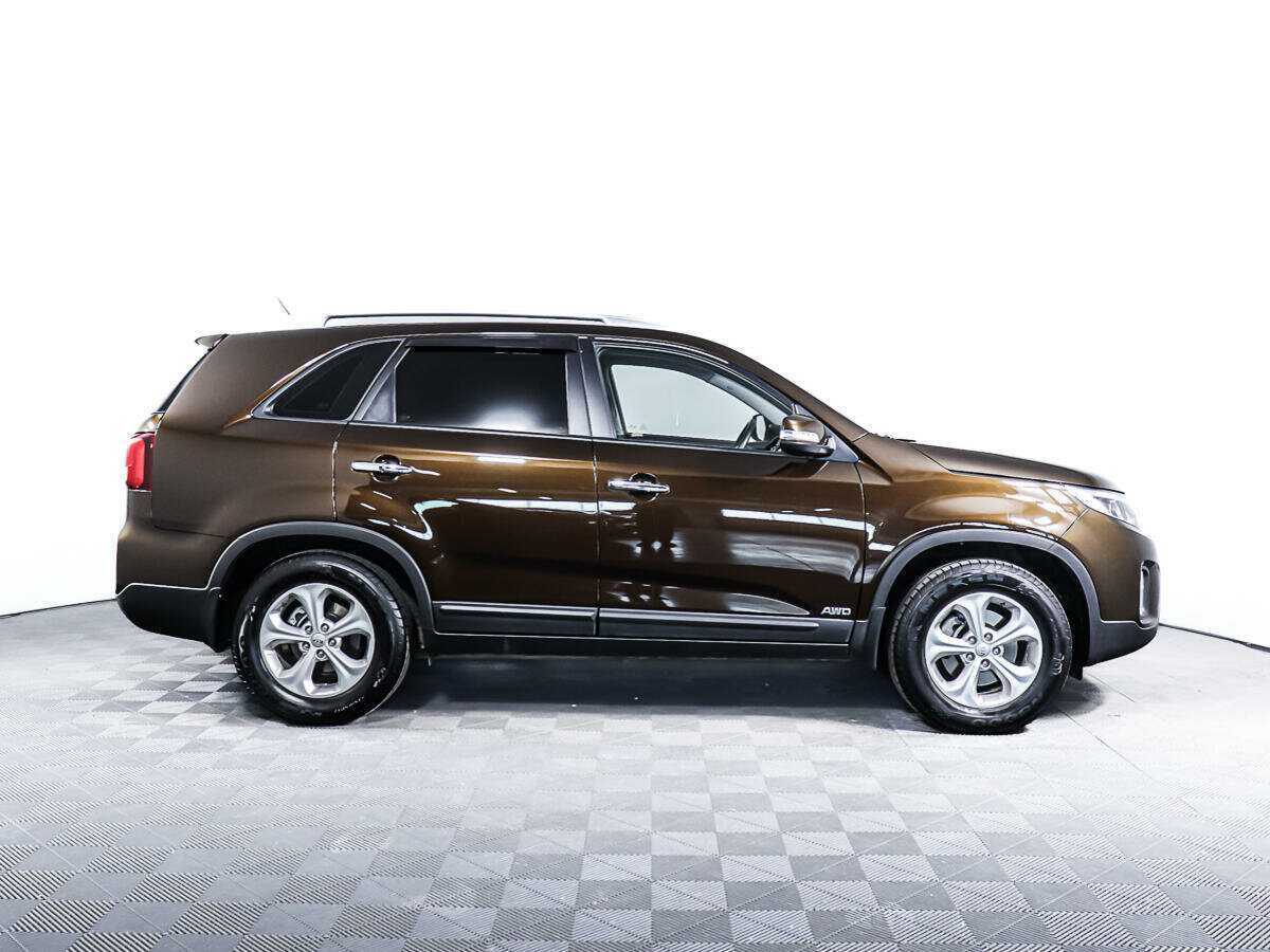 Купить Kia Sorento с пробегом. Фото: #2