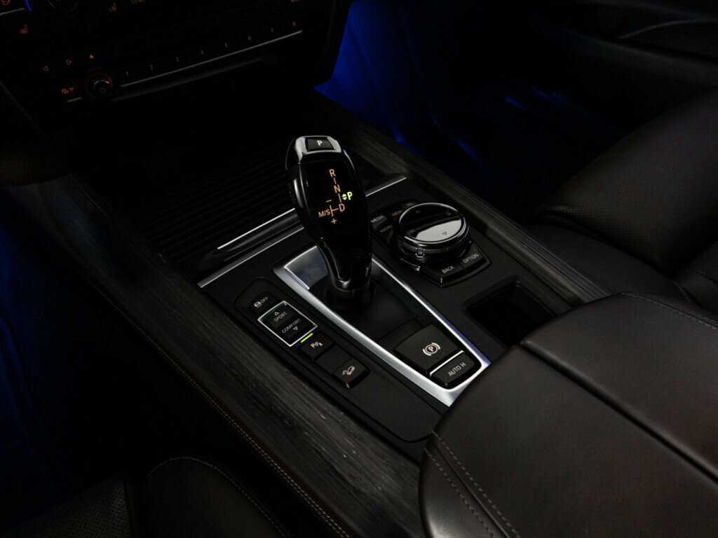 Купить BMW X5 с пробегом. Фото: #16