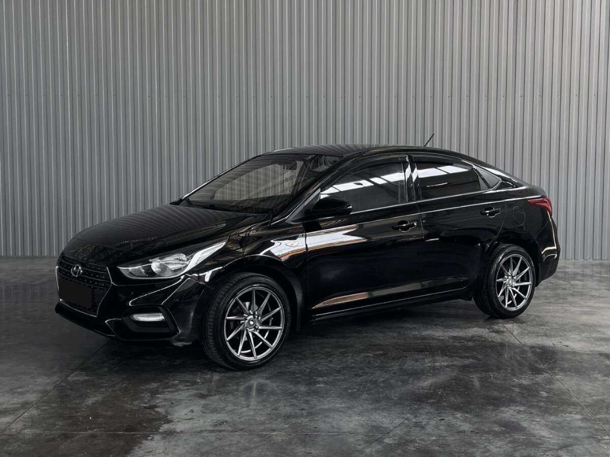 Купить Hyundai Solaris с пробегом. Фото: #0