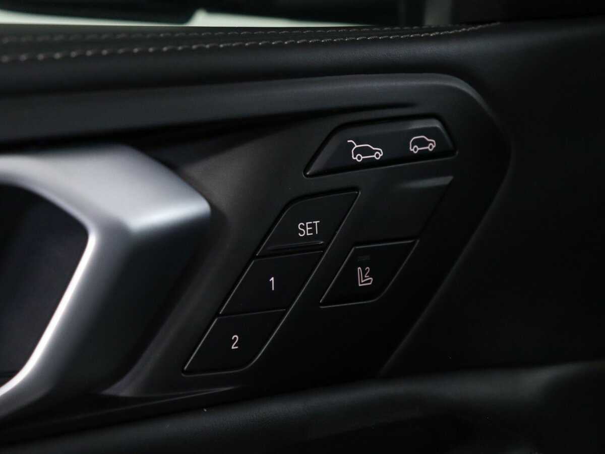Купить BMW X6 с пробегом. Фото: #19