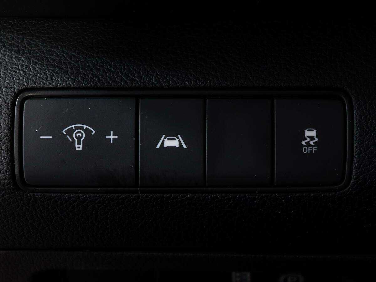 Купить Hyundai Santa Fe с пробегом. Фото: #18