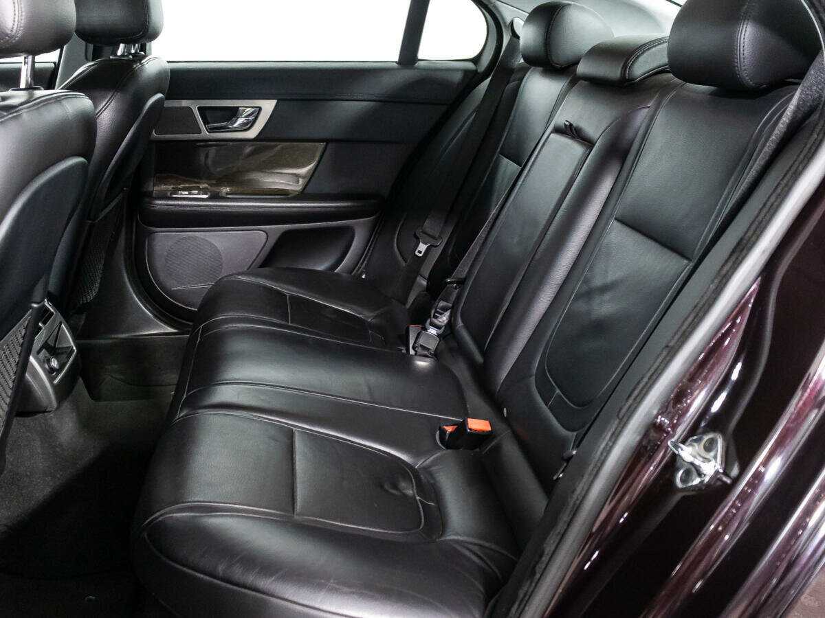 Купить Jaguar XF с пробегом. Фото: #9