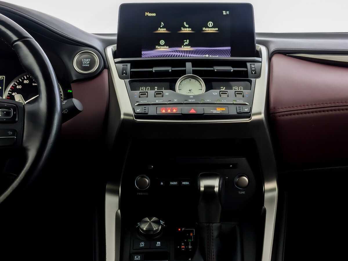 Купить Lexus NX с пробегом. Фото: #14
