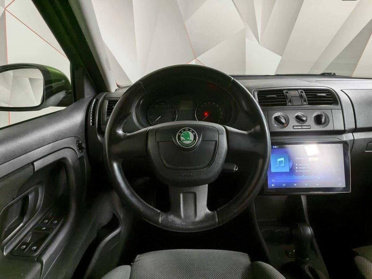 Купить Skoda Fabia с пробегом. Фото: #14