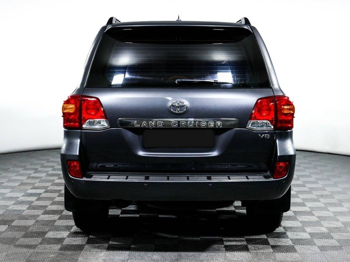 Купить Toyota Land Cruiser с пробегом. Фото: #5