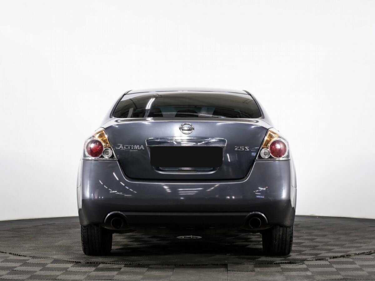 Купить Nissan Altima с пробегом. Фото: #4