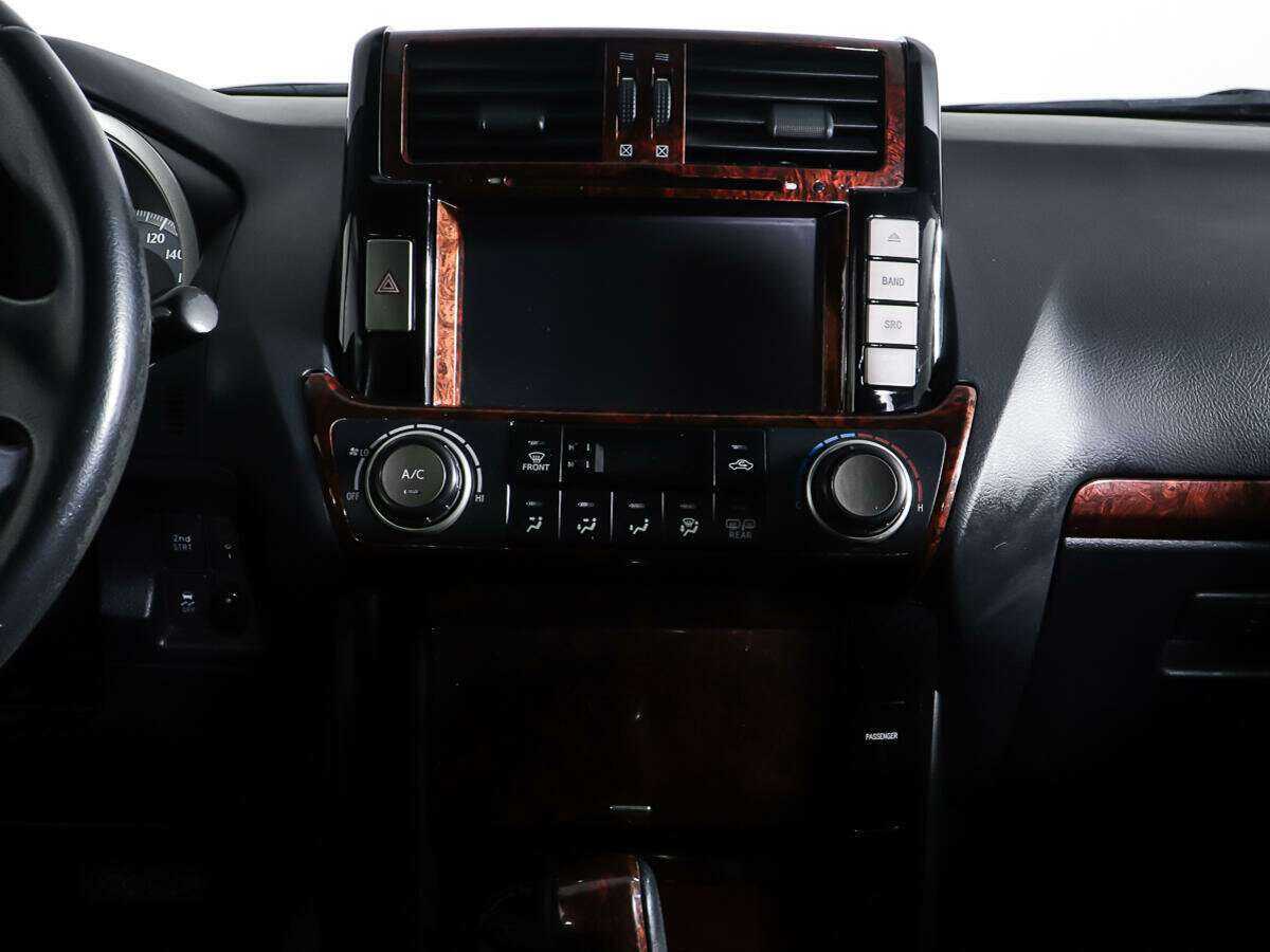 Купить Toyota Land Cruiser Prado с пробегом. Фото: #12